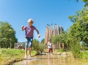 Children at Pensthorpe Natural Park