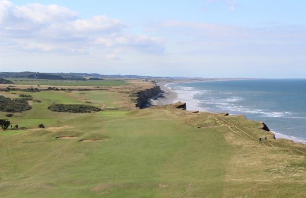 View of walking route between Sheringham and Weybourne